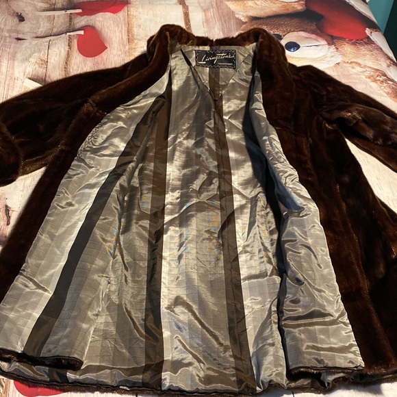 Mink beautiful coat - Picture 11 of 12